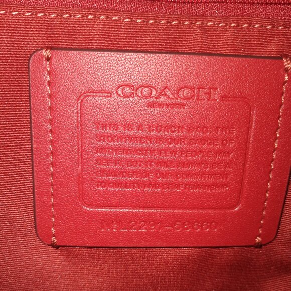 Coach pink shoulder bag - Picture 10 of 15
